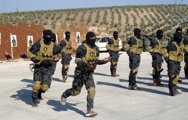 Сирийские курды пообещали сотрудничать с Дамаском в случае признания автономии Сирийские курды пообещали сотрудничать с Дамаском в случае признания автономии