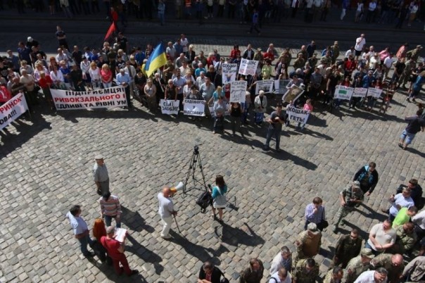 Беспорядки в горсовете Львова глазами очевидца