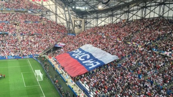 Запад решил отомстить русским за побитых британских фанатов? Запад решил отомстить русским за побитых британских фанатов?