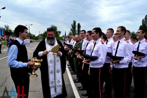 В военном лицее ДНР прошел первый выпуск курсантов, начавших учебу после создания Республики