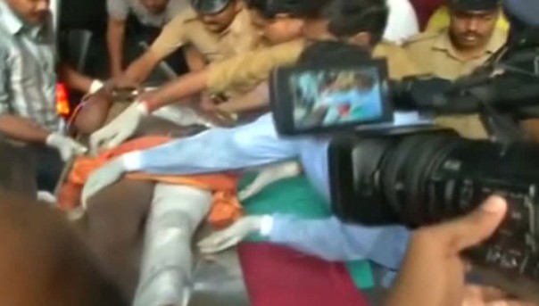 Крушение Миг-27 в Индии: ранены люди, разрушены дома, разбиты машины