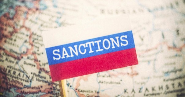 Санкции: Европа скупает аптеку — Россия дала дорогу хай-теку