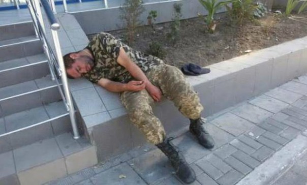 Ростислав Ищенко: Если вам не досталось нацистов, возьмите себе ветеранов АТО