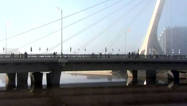 В Петербурге появился мост имени героя современности Ахмата Кадырова