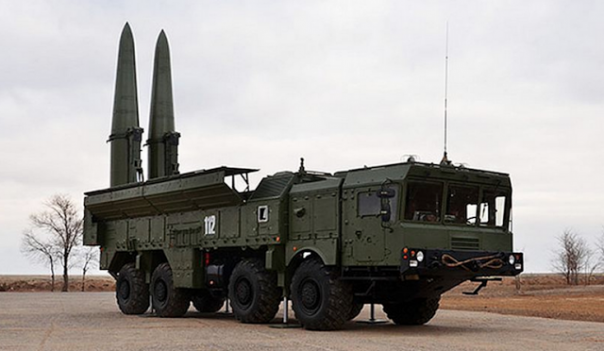 HIMARS против «Искандера»: какова цель переброски нового вооружения США к границе России HIMARS против «Искандера»: какова цель переброски нового вооружения США к границе России