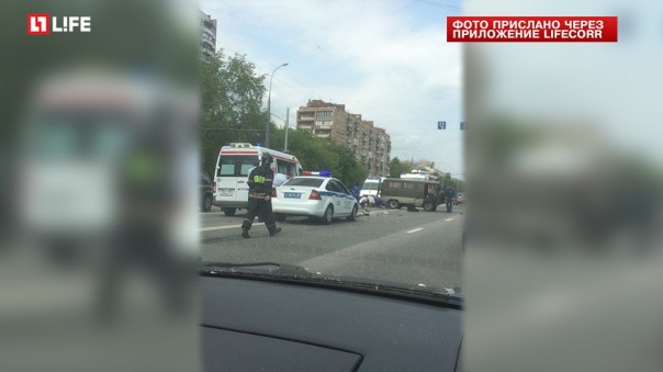 В Москве произошло ДТП с участием BMW