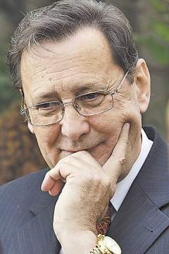 Российская элита одержима идеей реставрации монархии