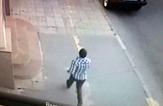 В центре Харькова средь бела дня расстреляли мужчину В центре Харькова средь бела дня расстреляли мужчину