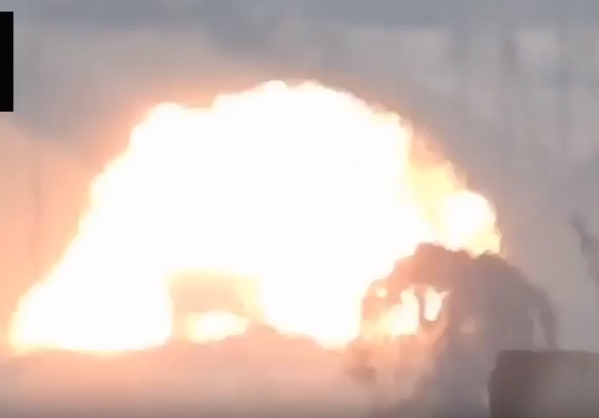 Террористы ИГ уничтожили американскую самоходку MLRS американской ракетой Террористы ИГ уничтожили американскую самоходку MLRS американской ракетой