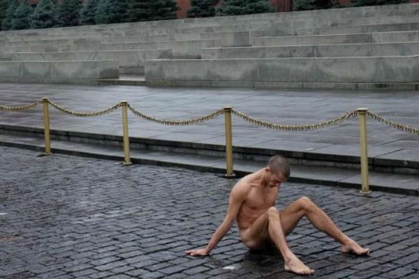Говорите "Россия без Путина"? Ну-ну... 18+)