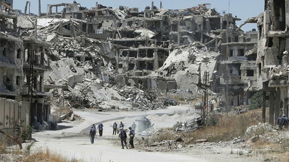 Жители сирийского Манбиджа: американцы не уступают в зверствах ИГИЛ Жители сирийского Манбиджа: американцы не уступают в зверствах ИГИЛ