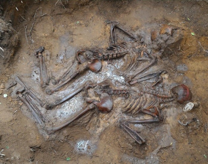 Эхо войны. Ушедшие в вечность. Медсестра и солдат Эхо войны. Ушедшие в вечность. Медсестра и солдат