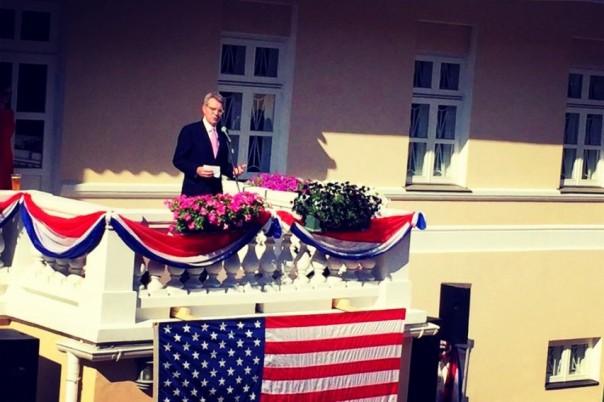 Премьер-министр Украины уходит в отставку