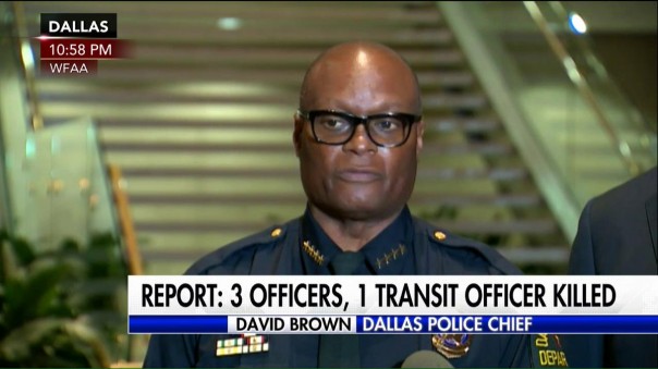 Беспорядки в США: четверо полицейских убиты, 11 ранены Беспорядки в США: четверо полицейских убиты, 11 ранены