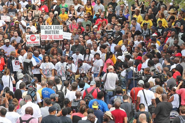 Американцы в ярости из-за продолжающегося полицейского произвола