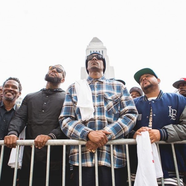 Американцы в ярости из-за продолжающегося полицейского произвола Американцы в ярости из-за продолжающегося полицейского произвола