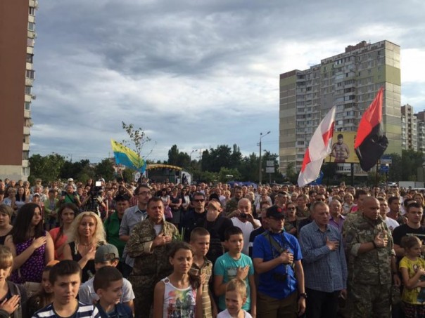 В Киеве ВО "Сволота" открыли памятник “Герою войны с Россией”