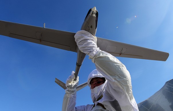 На выставке "Иннопром" показали первый в России беспилотник, распечатанный на 3D-принтере