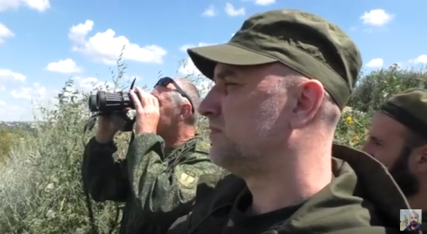 Украинские боевики занимают серые зоны под Докучаевском