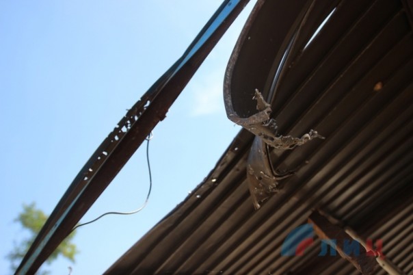 Сводка от НМ ЛНР 13 июля 2016 года. ВСУ после провокации взяли в плен 3 тяжело раненных военнослужащих ЛНР Сводка от НМ ЛНР 13 июля 2016 года. ВСУ после провокации взяли в плен 3 тяжело раненных военнослужащих ЛНР