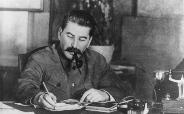 История про Сталина, бабочек и танки История про Сталина, бабочек и танки