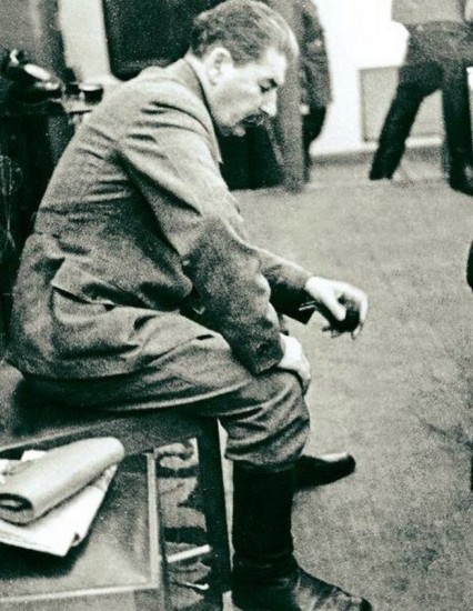 История про Сталина, бабочек и танки История про Сталина, бабочек и танки