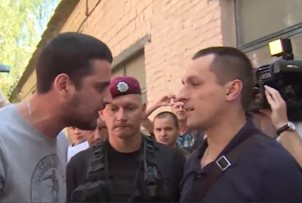 Это б/Украина, детка! Четырежды судимый народный депутат Украины Дейдей устроил провокацию и оскорблял прокурора