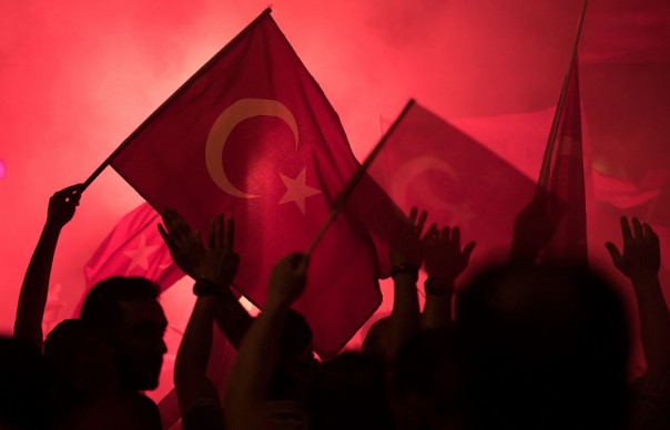 МИД Франции: попытка госпереворота в Турции не дает Эрдогану права на зачистки