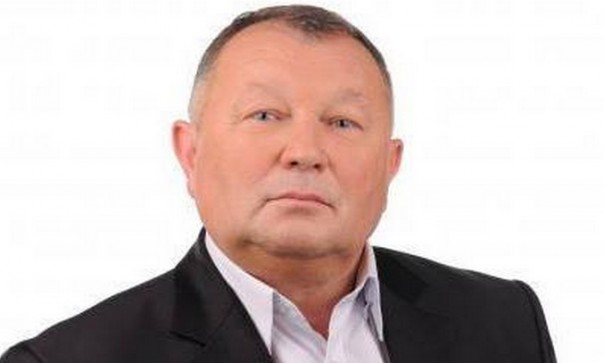 Советник МВД настучал в СБУ на храм в Полтаве: На фреске Петр I топчет желто-синий флаг