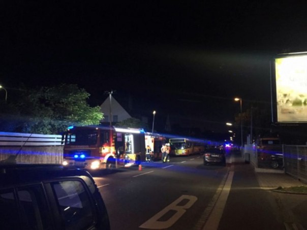 17-летний афганец с топором устроил бойню в немецком поезде 17-летний афганец с топором устроил бойню в немецком поезде