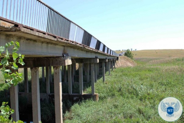 "Террористы" продолжают шокировать: «Автодор» завершил восстановление моста на трассе Донецк-Седово, разрушенного диверсантами ВСУ "Террористы" продолжают шокировать: «Автодор» завершил восстановление моста на трассе Донецк-Седово, разрушенного диверсантами ВСУ