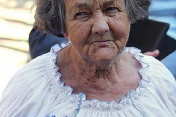 Мама Савченко штурмом взяла мэрию и "выбила" для "Жанны Дарк" земельный участок в центре столицы Мама Савченко штурмом взяла мэрию и "выбила" для "Жанны Дарк" земельный участок в центре столицы