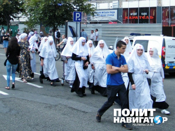 За Богородицу, за Матерь Божию, против украинских бесов