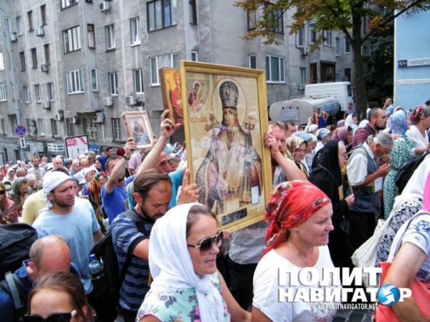 За Богородицу, за Матерь Божию, против украинских бесов