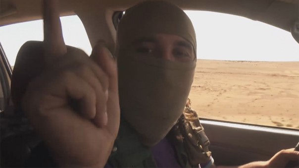 Боевики ИГИЛ выпустили видео, в котором угрожают России Боевики ИГИЛ выпустили видео, в котором угрожают России