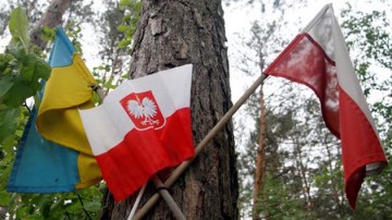 Кто сбросил атомную бомбу на поляков?