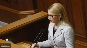Тимошенко поднимает Украину на войну с «властью зомби»