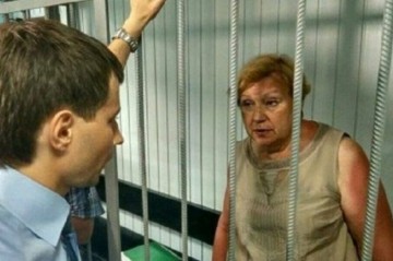 Алла Александровская доставлена в больницу: сердце коммунистки может не выдержать прессинга