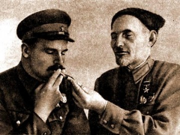 Комиссары не сдаются