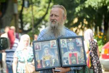 Крестный ход мира приближается к Киеву