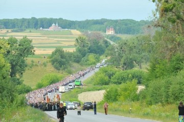 Крестный ход мира приближается к Киеву