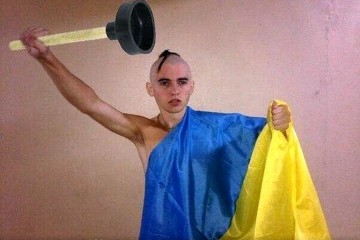 Истинный "патриотизм", или как "любить" Рідну неньку Україну!