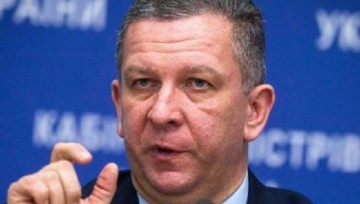 Рева о предоставлении помощи неработающим матерям-одиночкам: "Их надо отправить работать, а не сидеть на детских деньгах"