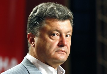 Порошенко предложили объявить МВФ террористической организацией