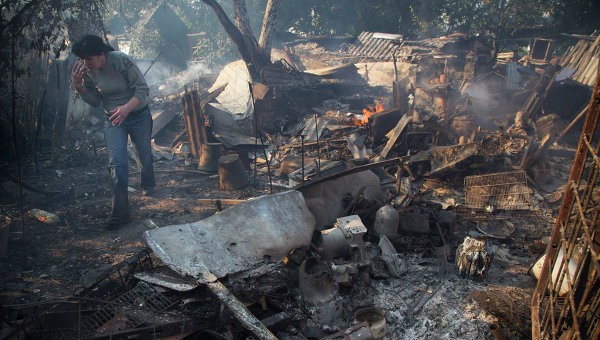 Киев намеренно обстреливает жилые кварталы Донбасса Киев намеренно обстреливает жилые кварталы Донбасса