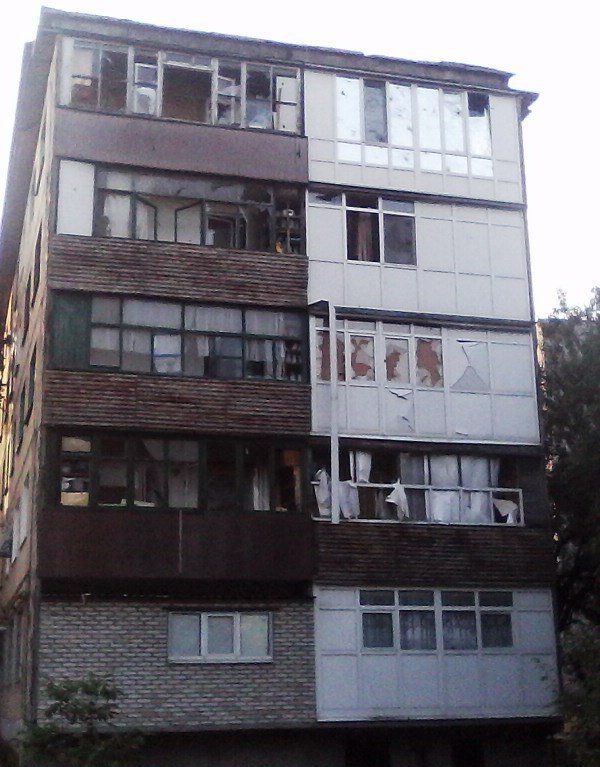 Последствия обстрела в ночь с 31 июля на 1 августа 2016 Последствия обстрела в ночь с 31 июля на 1 августа 2016