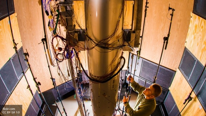 Бомба в кармане США, или Как начать войну фигой Бомба в кармане США, или Как начать войну фигой