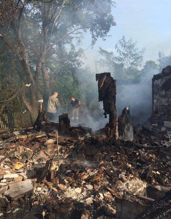 День 337: «освободительные» обстрелы, раненые мирные жители и разрушенные дома (Видео последствия обстрелов)