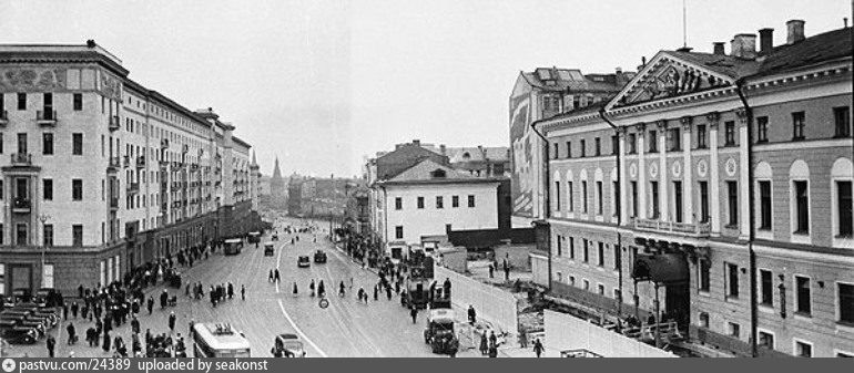 Как передвигали дома в Москве