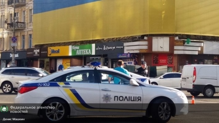 Администрацию Порошенко взяли под усиленную охрану из-за «майдана» Савченко Администрацию Порошенко взяли под усиленную охрану из-за «майдана» Савченко